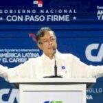 “helikopteri-ku-po-udhetoja-me-vajzat-e-mia-ishte-shenjestra”-–-presidenti-kolumbian:-i-shpetova-nje-atentati