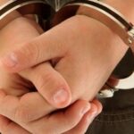 Privohen nga liria dy persona nga Shkupi, e grabitën një grua 74 vjeçare