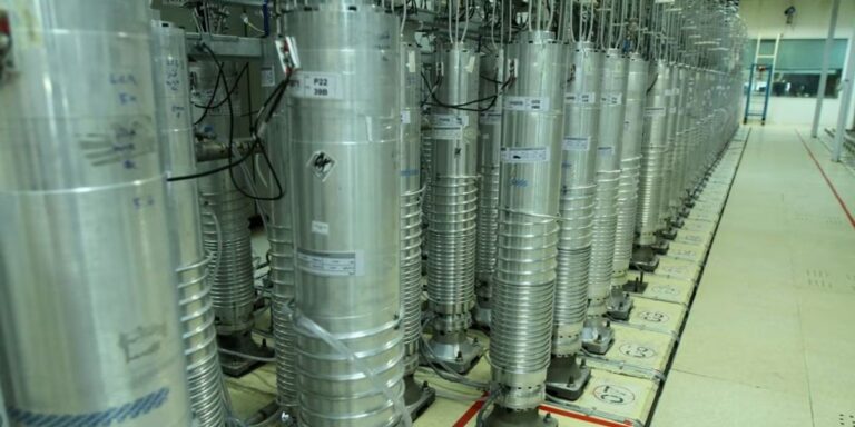 Trump: Uraniumi i pasuruar i Iranit duhet t’i ‘kthehet’ SHBA-së ose të shkatërrohet në vend