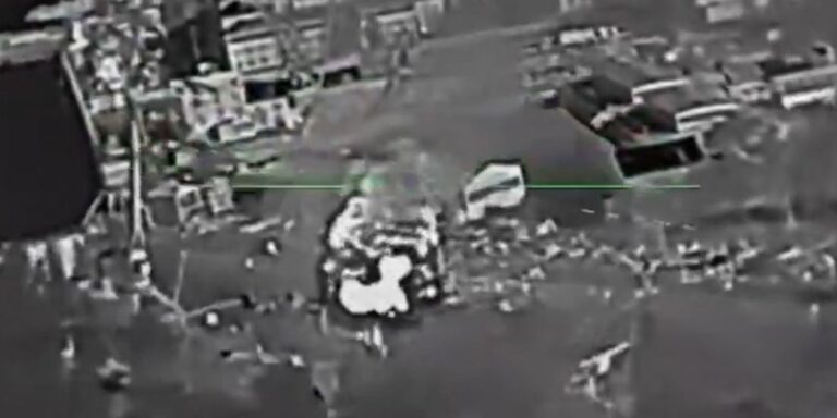 Dronët ukrainas godasin anije luftarake ruse në Kronstadt
