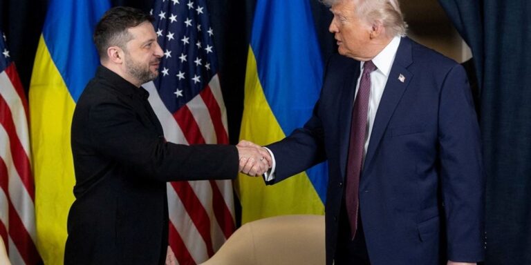 Trump ‘nuk e ka problem’ nëse Ukraina dhe Rusia arrijnë një marrëveshje paqeje pa SHBA-në