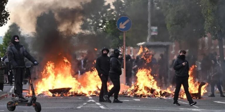 Trazira anti-migracion në Irlandën e Veriut