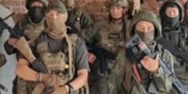 Ushtarët rus kërcënojnë me kryengritje: Do t’i kthejë armët kundër Kremlinit nëse vazhdoni me tortura