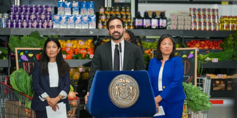 Mamdani planifikon të ofrojë 30 për qind zbritje për mishin dhe prodhimet bujqësore në dyqanet ushqimore në pronësi të qytetit