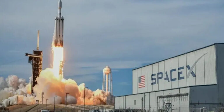 Musk me një tjetër projekt gjigant, SpaceX do të ndërtojë bazën e re të lëshimeve në Luiziana