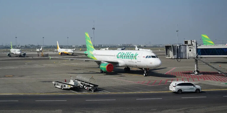 Shpërthen vullkani Anak Krakatoa, pezullohen fluturimet në aeroportin kryesor të Indonezisë