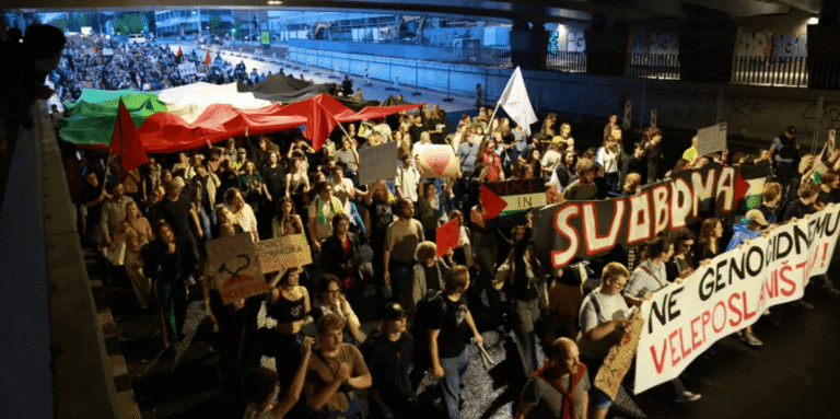 Mijëra njerëz protestojnë në Lubjanë ndërsa Sllovenia hap ambasadën e parë të Izraelit